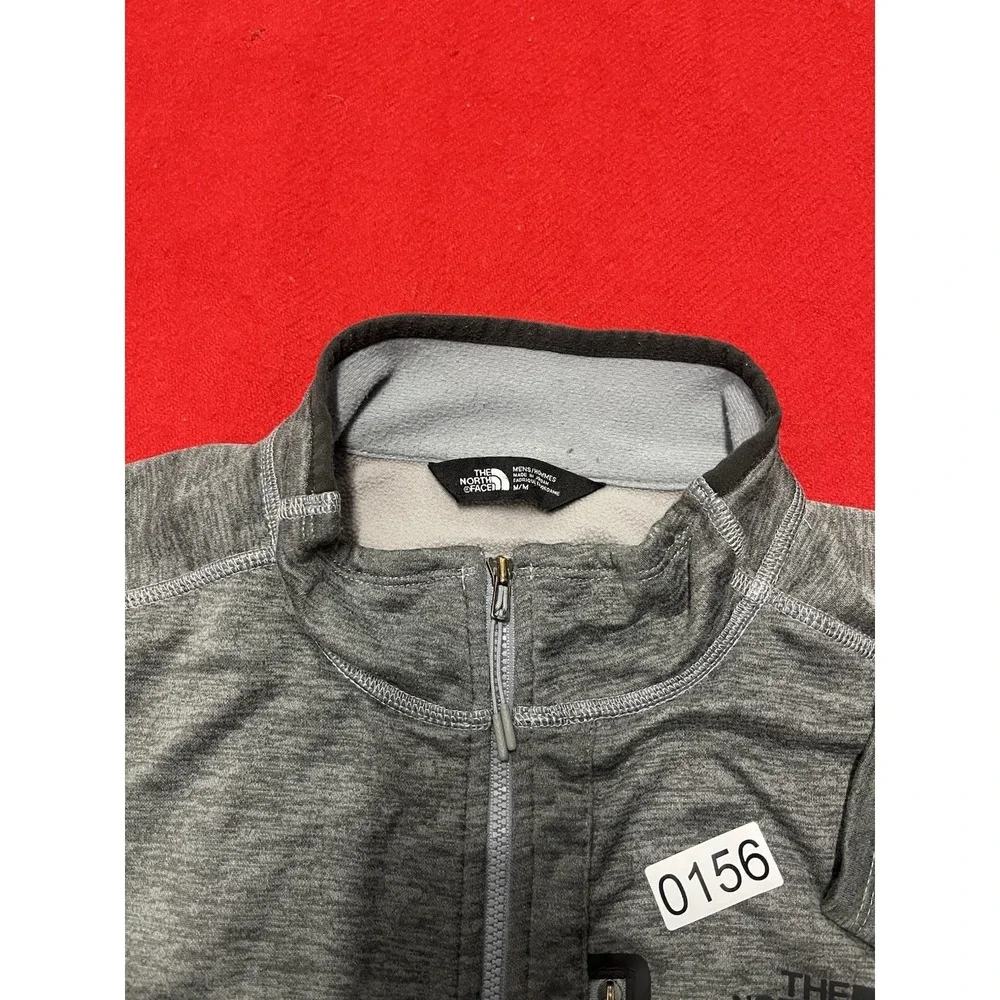 The North Face Men's Size Medium Multipacks Zip Up Athletic Jacket
